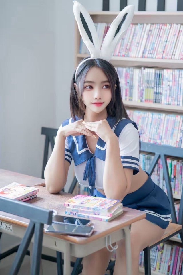 細い 脚長い 可愛いガチS級新人!ISOGE!(^^)!